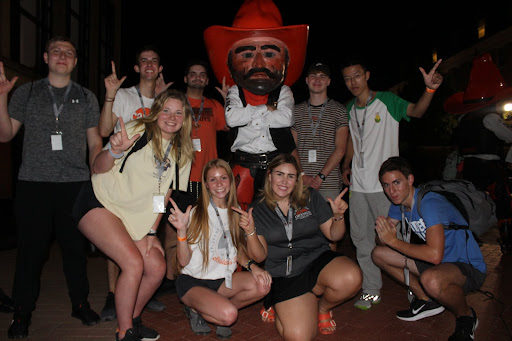 campers with pistol pete